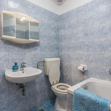 2 Bedroom Amazing In Pinezići