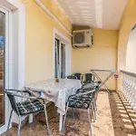 Apartament 2 Bedroom Amazing In *